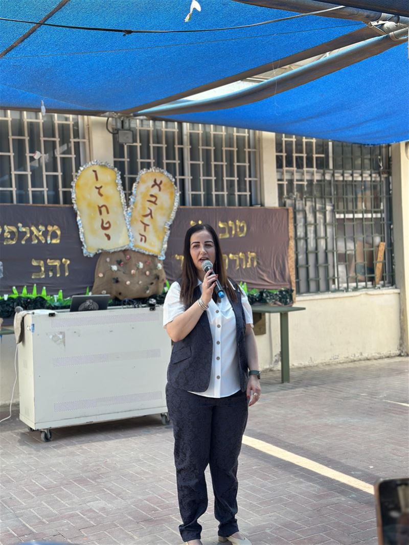 אתי אטלי, מנהלת בית ספר הגבעה באופקים